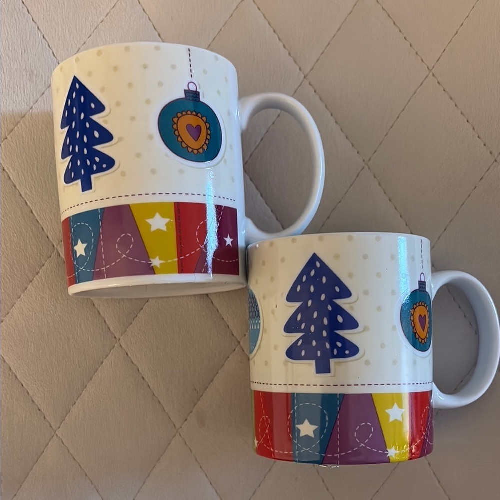 CHRISTMAS MUGS